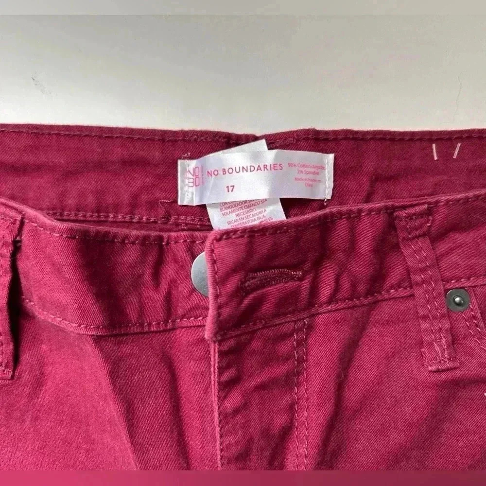No Boundaries Size 17 Pants - New Without Tags